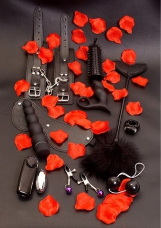 Zestaw akcesoriów erotycznych Lovetoy Starter Kit czarny