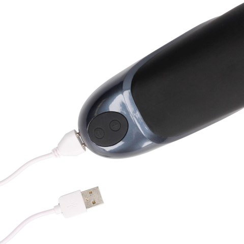 Wibrujący masturbator Loveline silikonowy czarny 7,5 cm